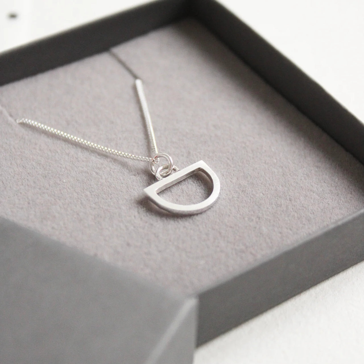 Tiny Arc Pendant