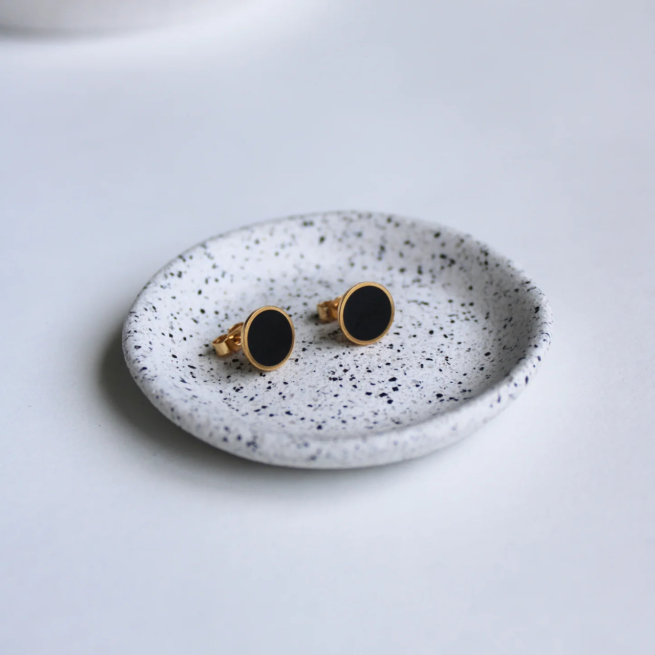 Arc Studs in Gold Vermeil