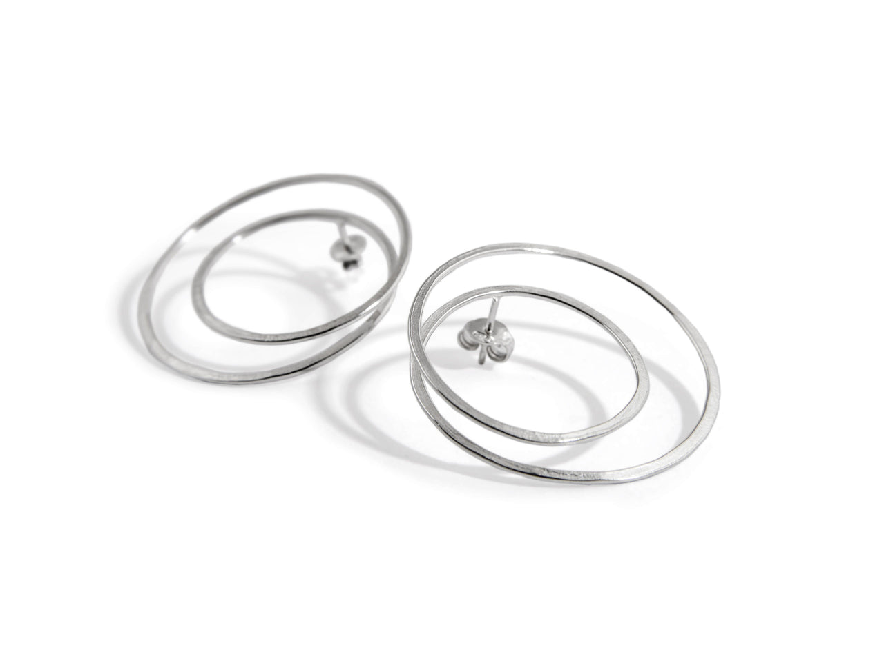 Gyra Hoops