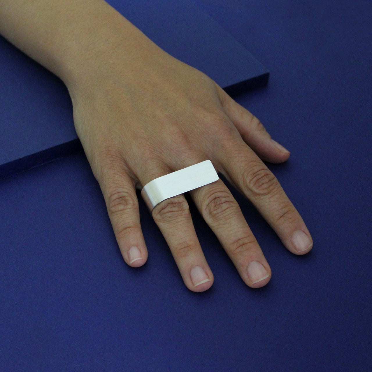 Dash Ring Brushed Silver