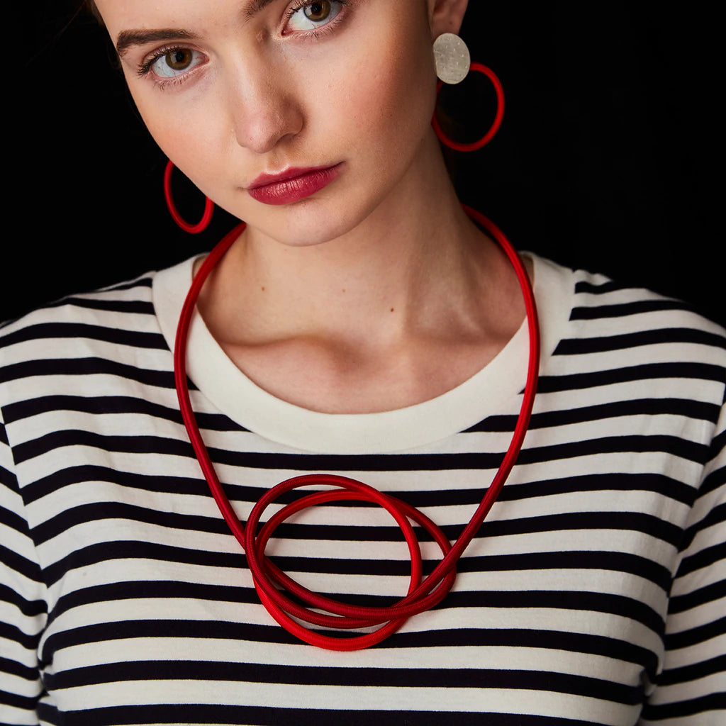 Ombre Loop Necklace - Scarlet & Red