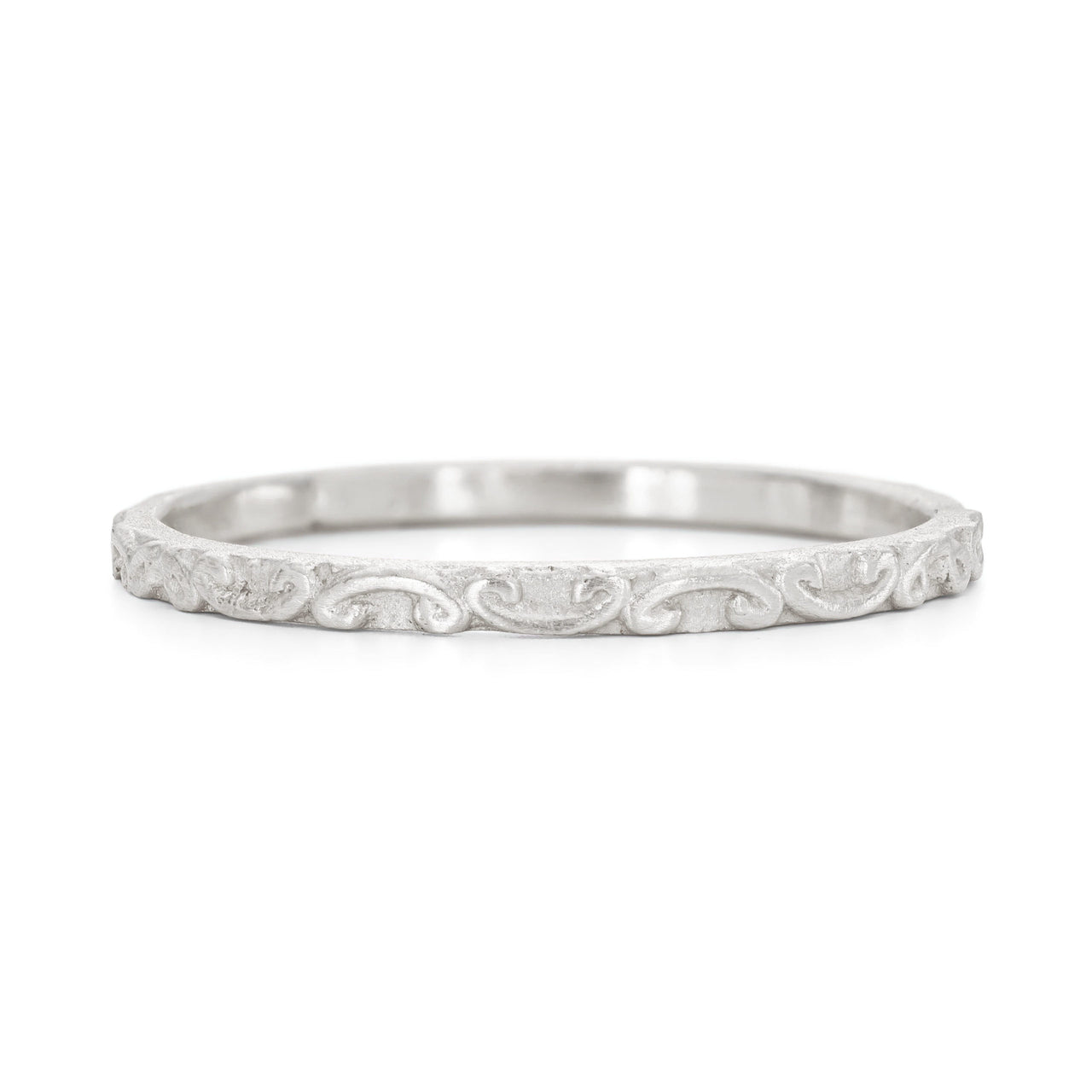 Silver patterned ring