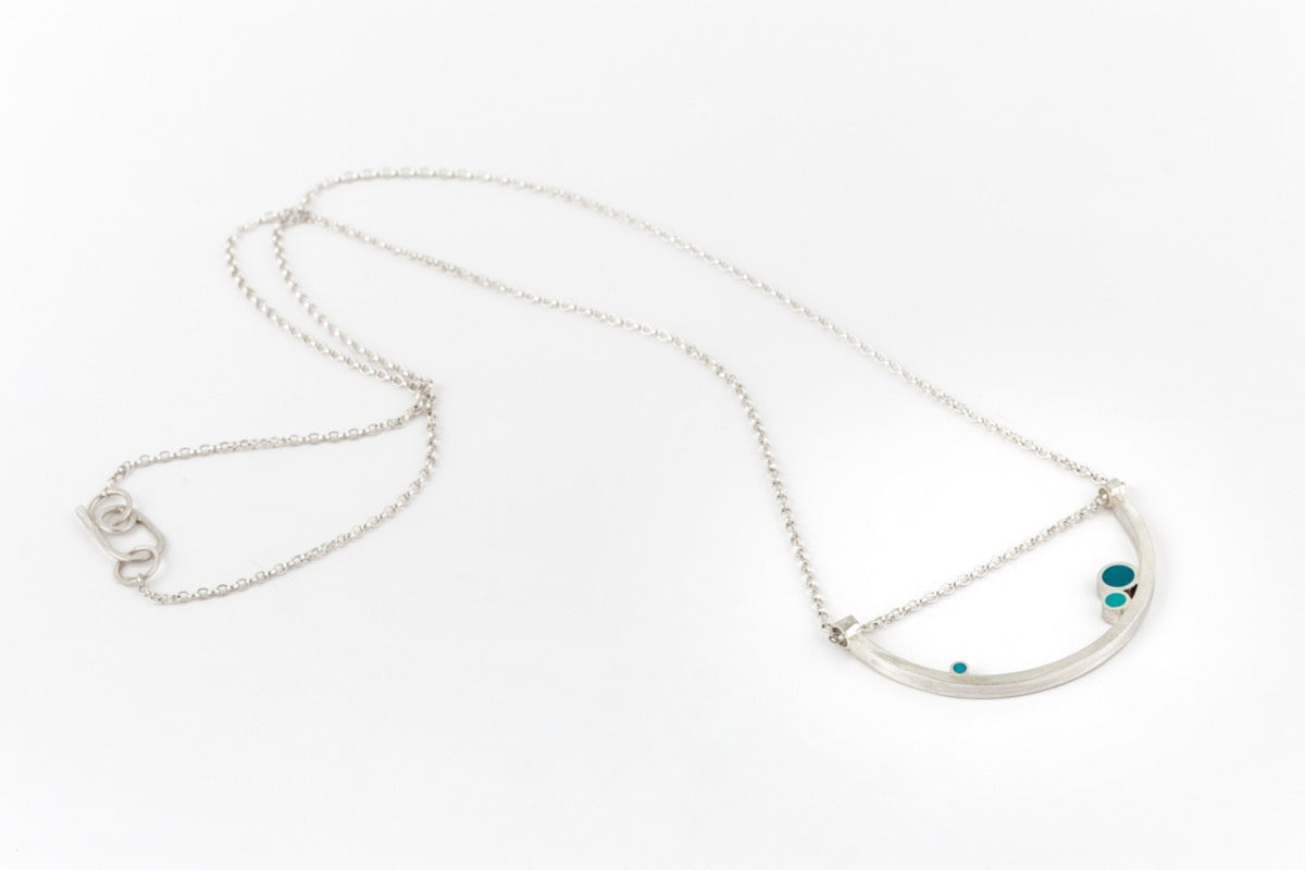 Small Curve Dot Necklace Turquoise/Green