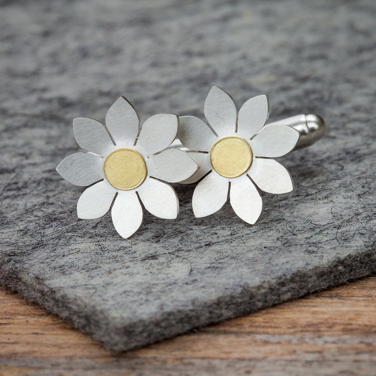 Sterling Silver and 18ct Gold Dahlia Cufflinks