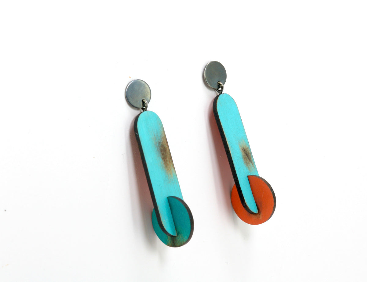 Intersecting Lozenge Round Earrings