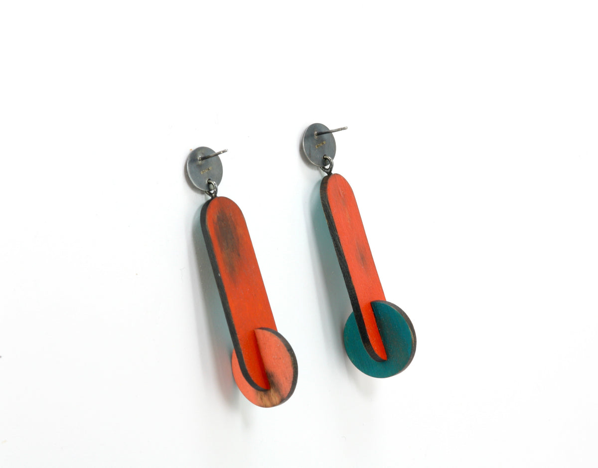 Intersecting Lozenge Round Earrings
