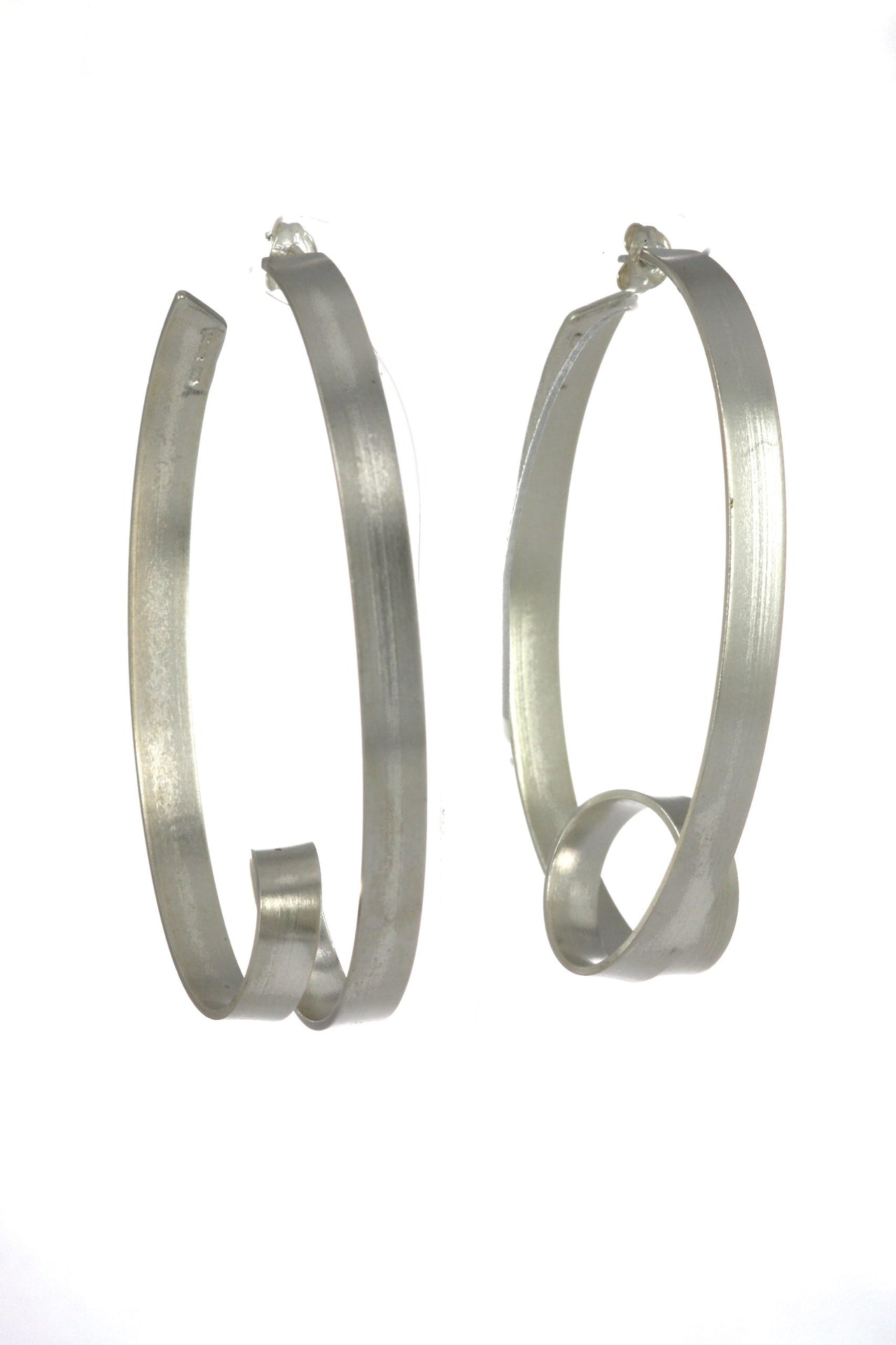 Ribbon Oval Loop Earrings - Large