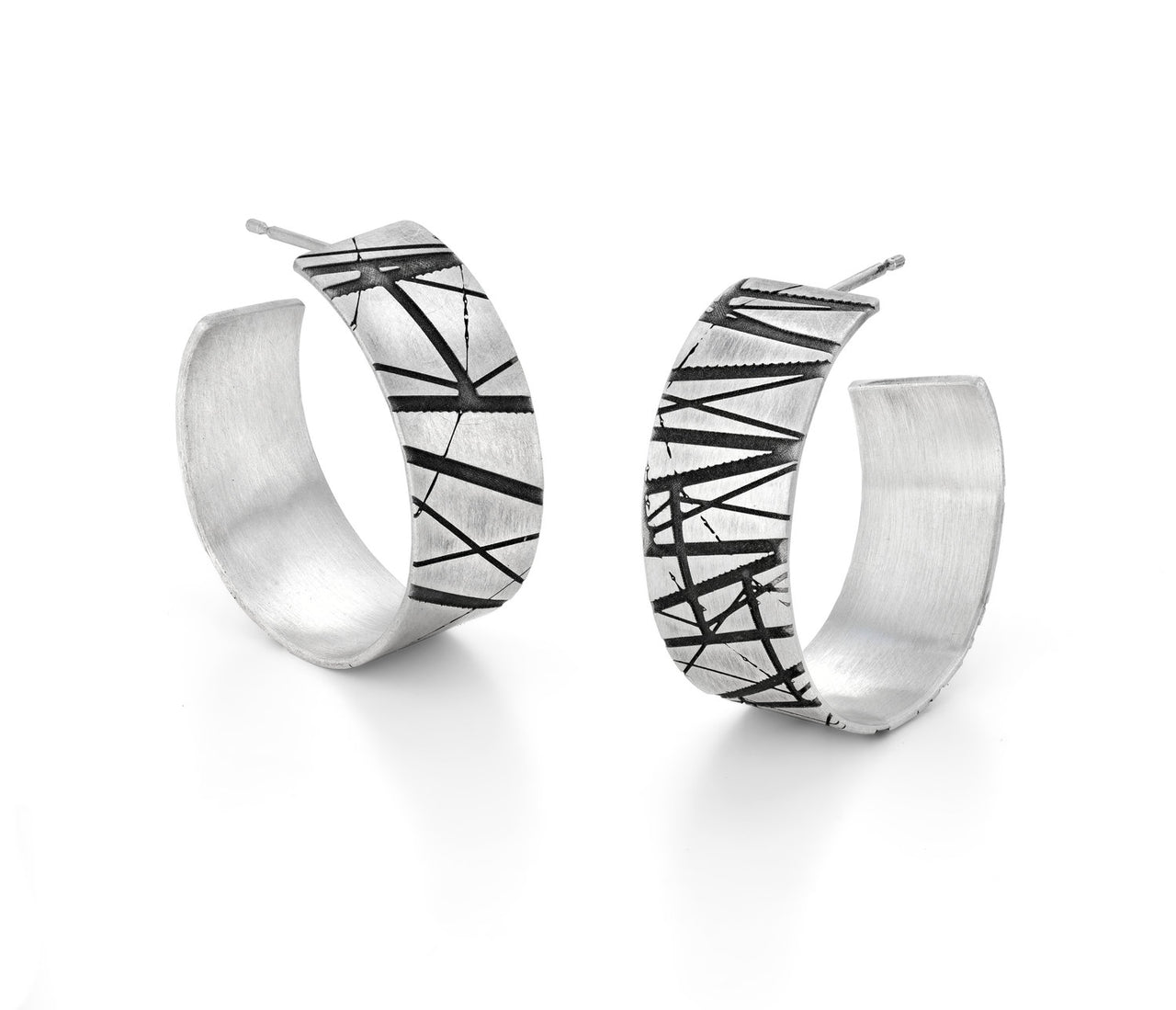 Wide Striated Hoops