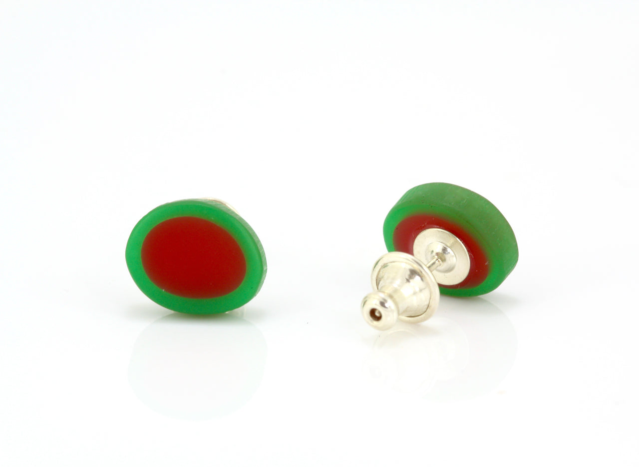 Resin Studs Red / Green