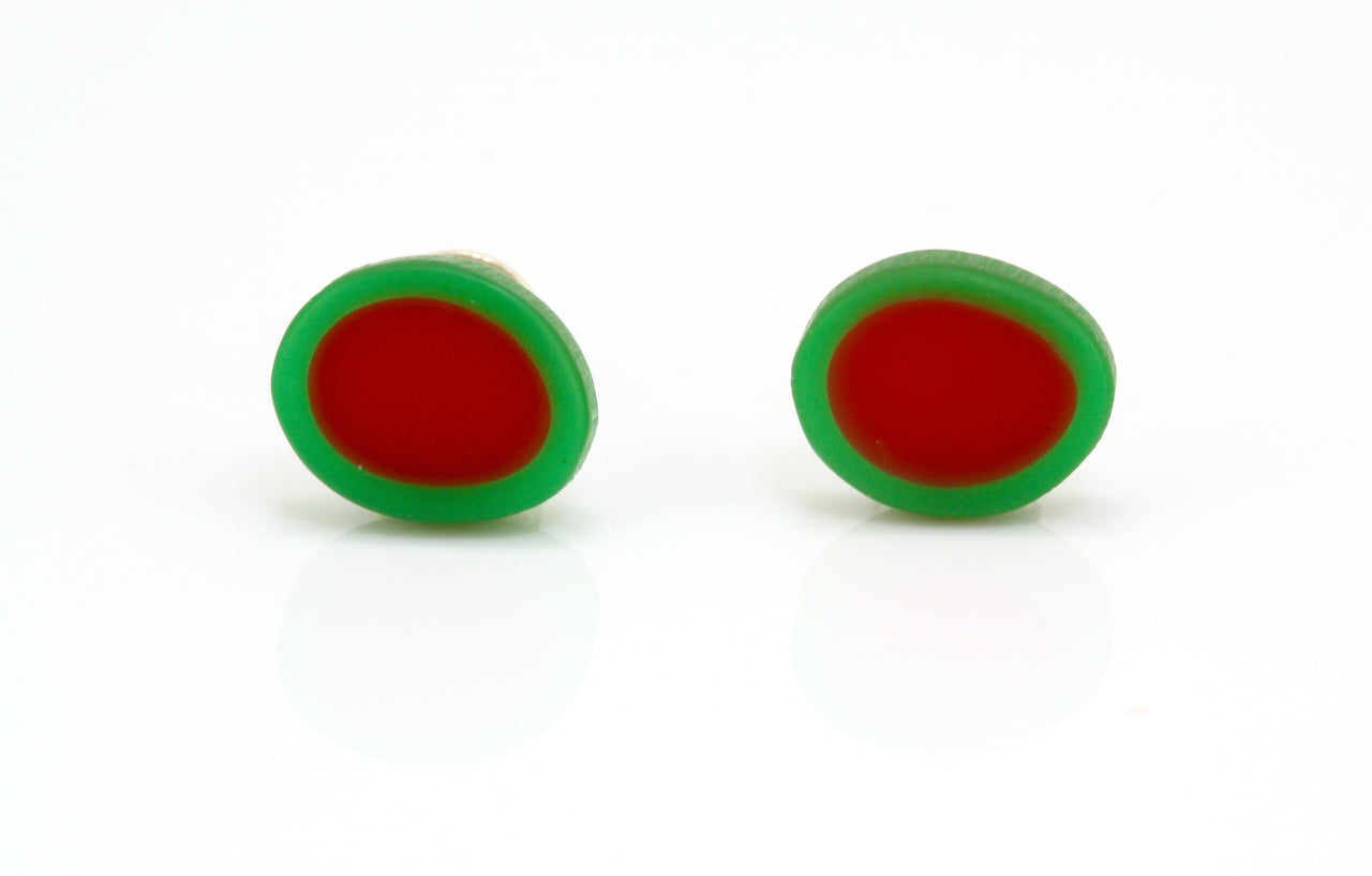 Resin Studs Red / Green