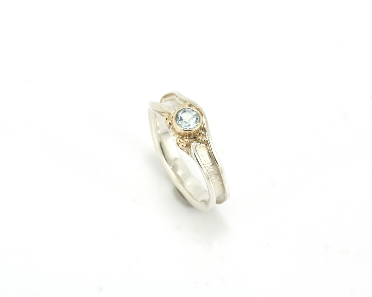 Blue Topaz Ring with 9ct Gold