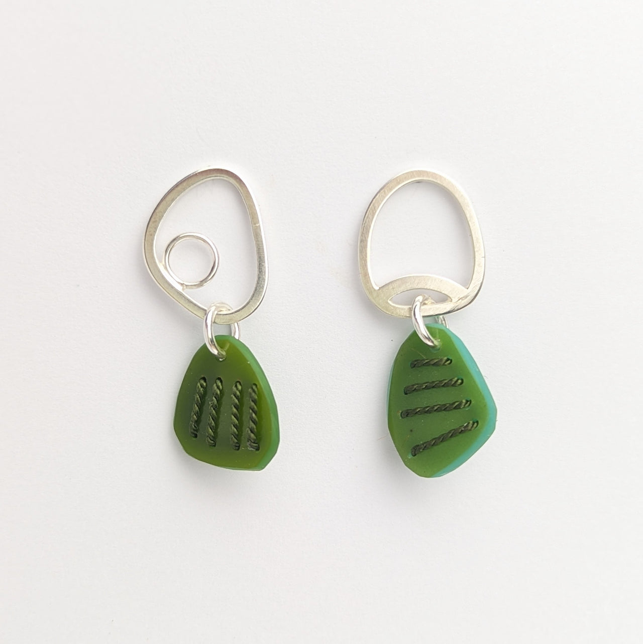 Tiddley Wink Pebble Stud Drop Earrings Green
