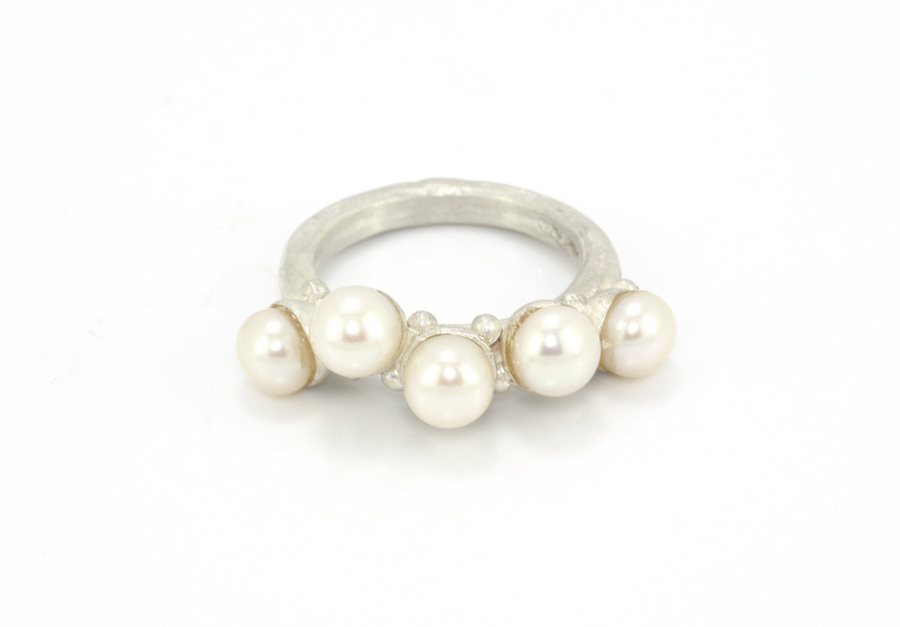 Mordicum Pearl Ring