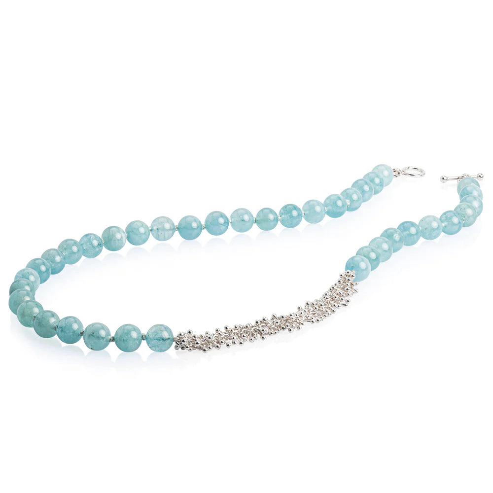 Aquamarine and silver necklace