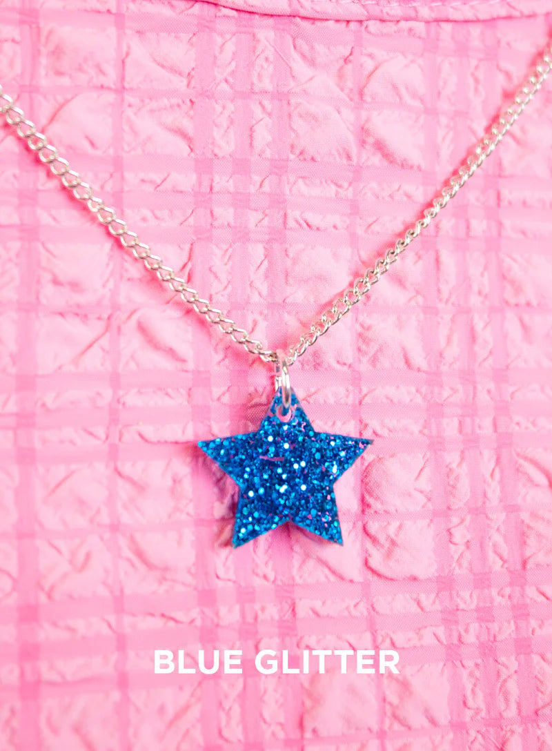 Star charm pendant